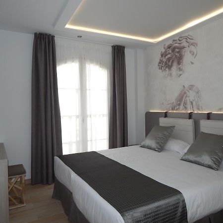 Hostal Boutique Dona Carmen - Adults Recommended Nerja Luaran gambar